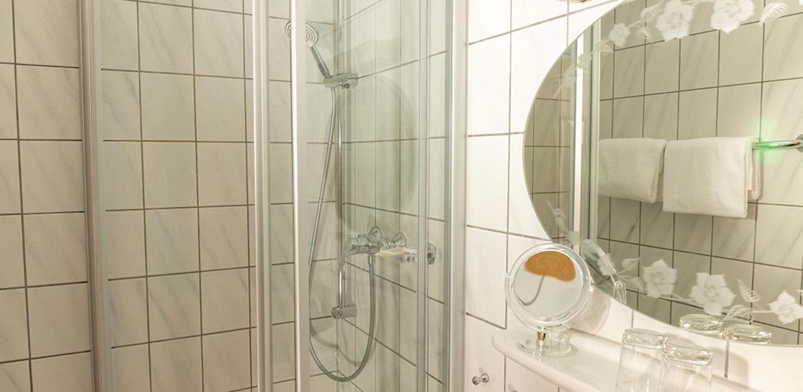 Hotel Garni Zum Hirschen Iphofen Buitenkant foto